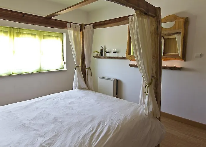 Hostel Tribo Da Praia - Almagreira Surf *