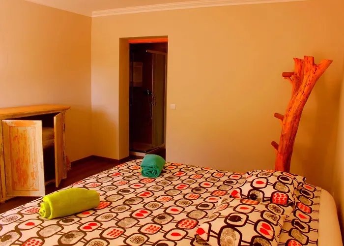 Tribo Da Praia - Almagreira Surf Hostel *