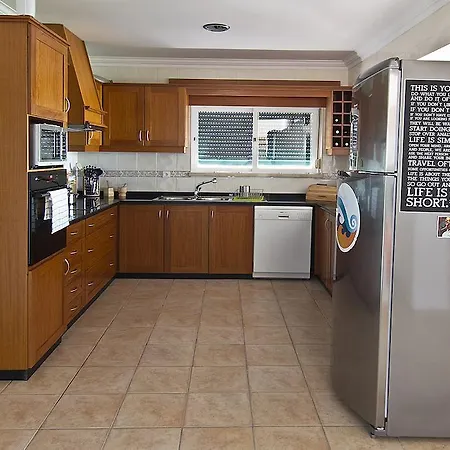 Albergue Tribo Da Praia - Almagreira Surf