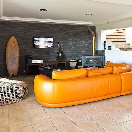 Albergue Tribo Da Praia - Almagreira Surf