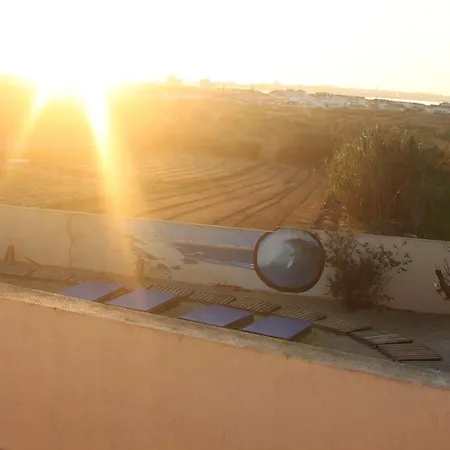 Albergue Tribo Da Praia - Almagreira Surf