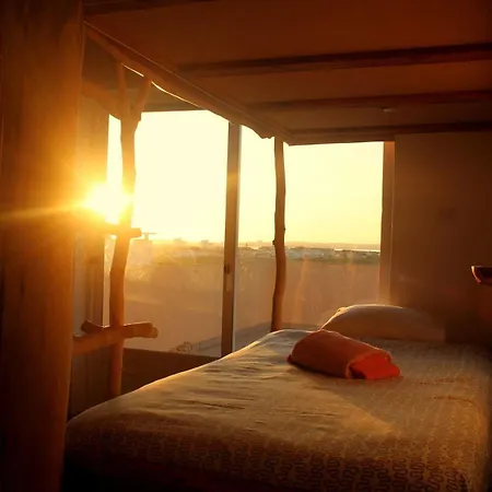 Tribo Da Praia - Almagreira Surf *